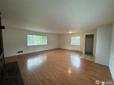16425 Broadway Avenue , Snohomish, WA 98296 - Photo 9
