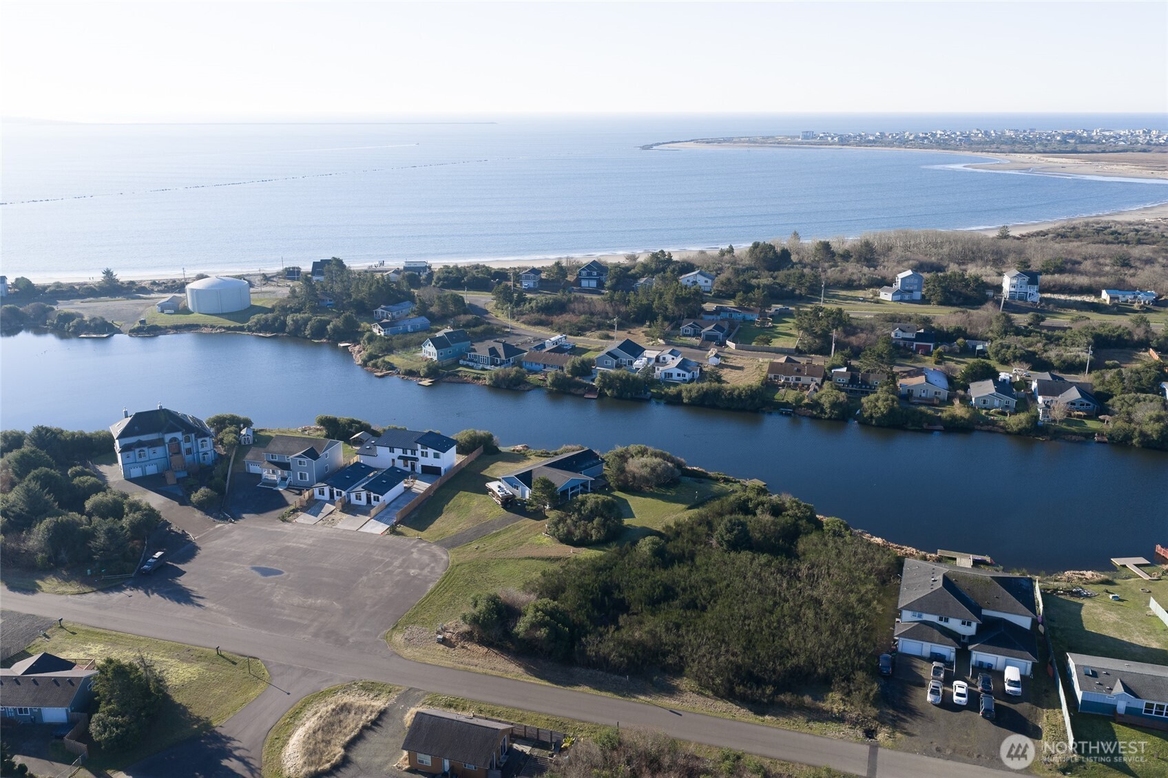 965 Adak Court SE, Ocean Shores, WA 98569