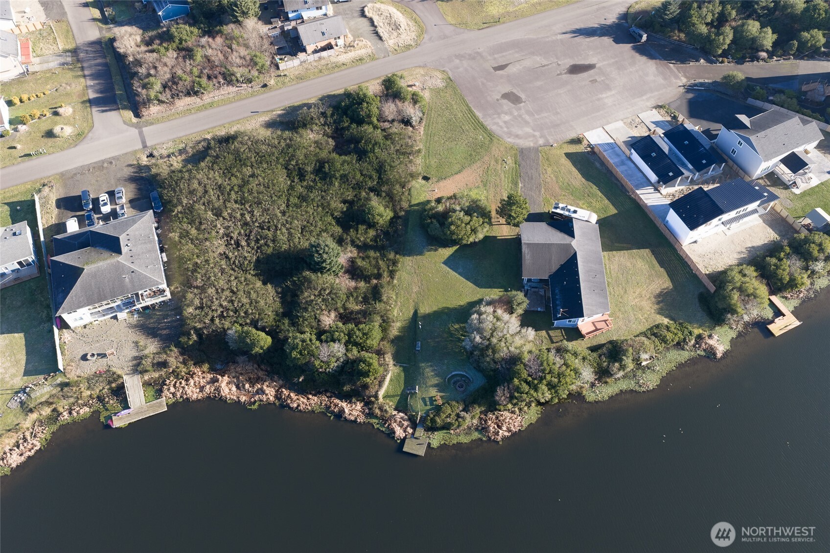 965 Adak Court SE, Ocean Shores, WA 98569