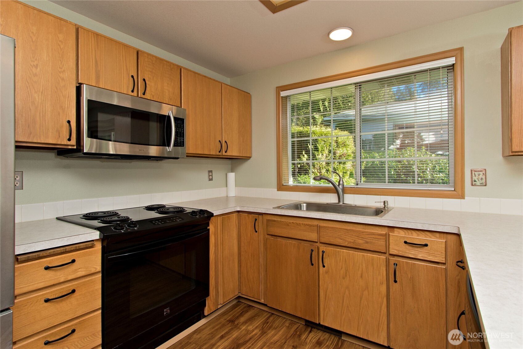 4421 33rd Avenue #14B, Gig Harbor, WA 98335