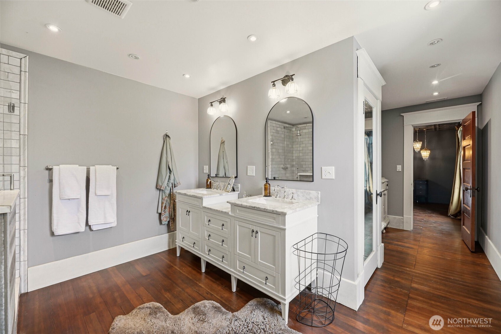 307 Maple Street , Hamilton, WA 98255