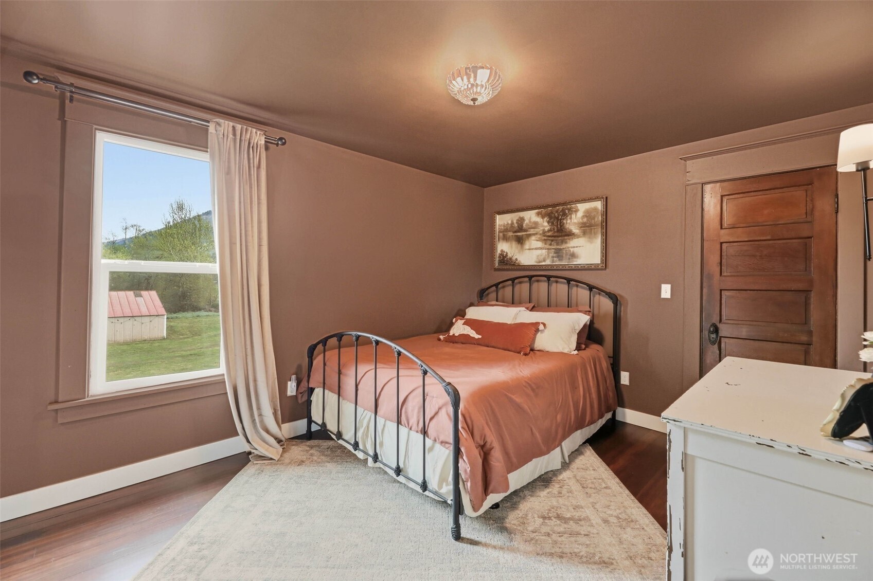 307 Maple Street , Hamilton, WA 98255