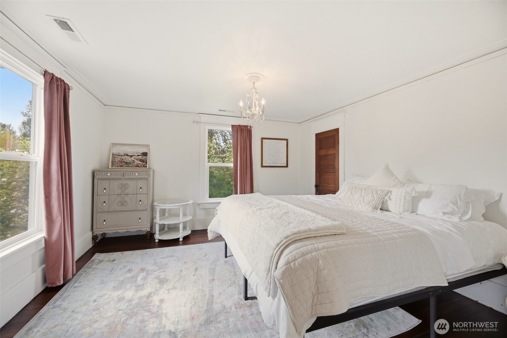 307 Maple Street , Hamilton, WA 98255
