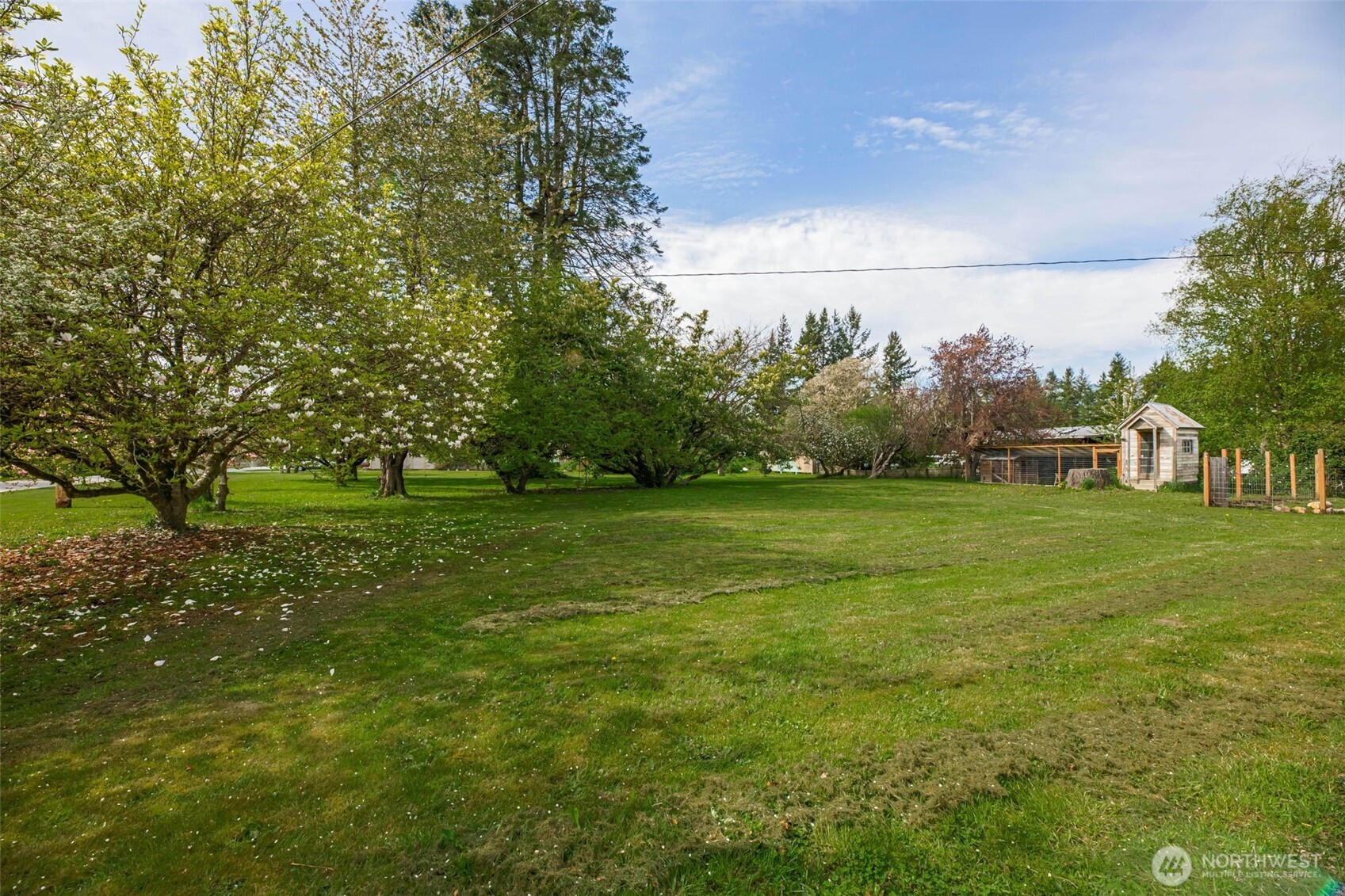 307 Maple Street , Hamilton, WA 98255