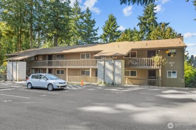 22107 66th Avenue W #10D, Mountlake Terrace, WA 98043 - Photo 20