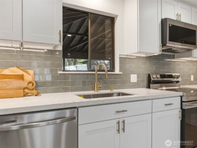 1366 SE SE High Ridge Ct , Port Orchard, WA 98367 - Photo 7