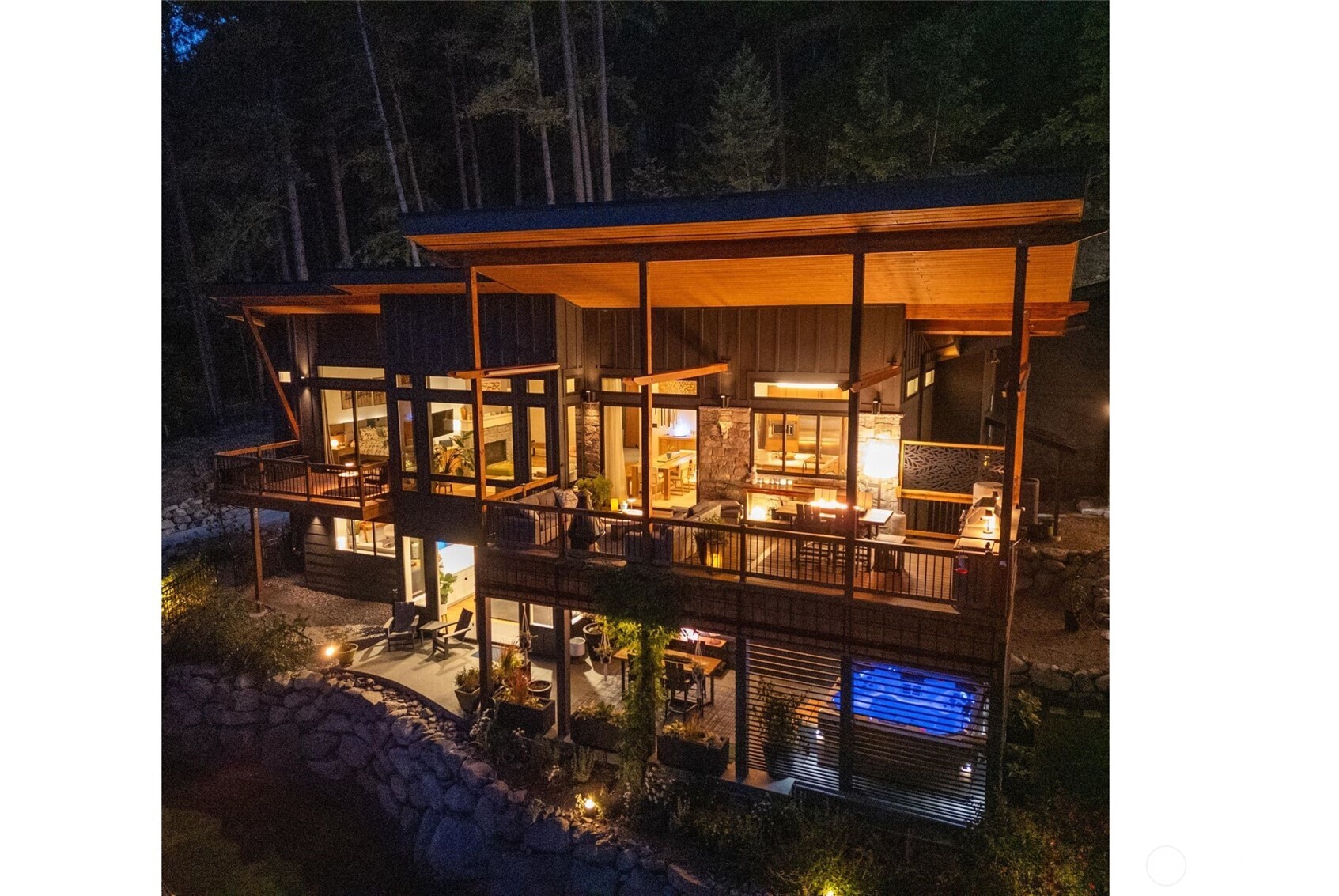 8836 Canal Road , Leavenworth, WA 98826