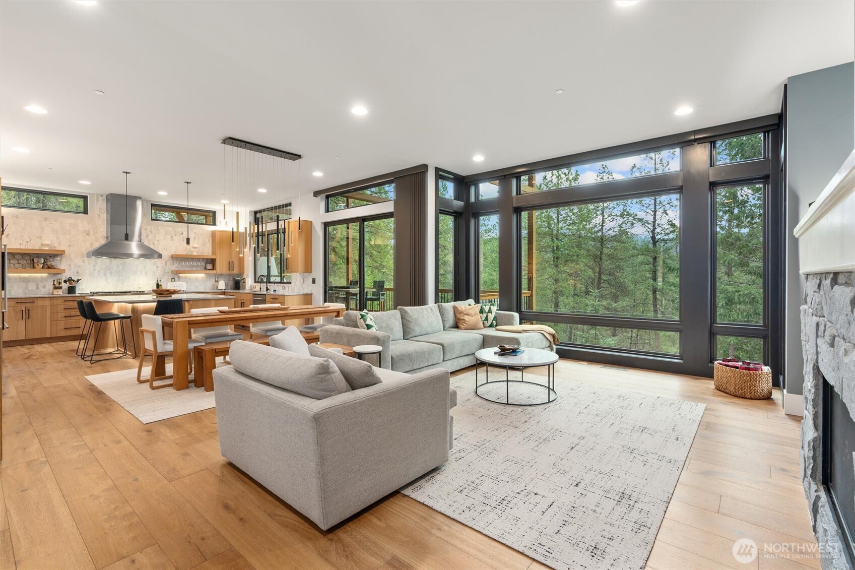 8836 Canal Road , Leavenworth, WA 98826