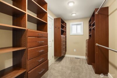 22018 SE 35th Street , Sammamish, WA 98075 - Photo 14