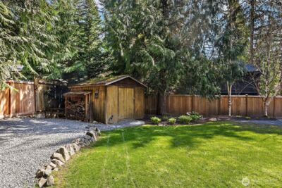 22018 SE 35th Street , Sammamish, WA 98075 - Photo 25