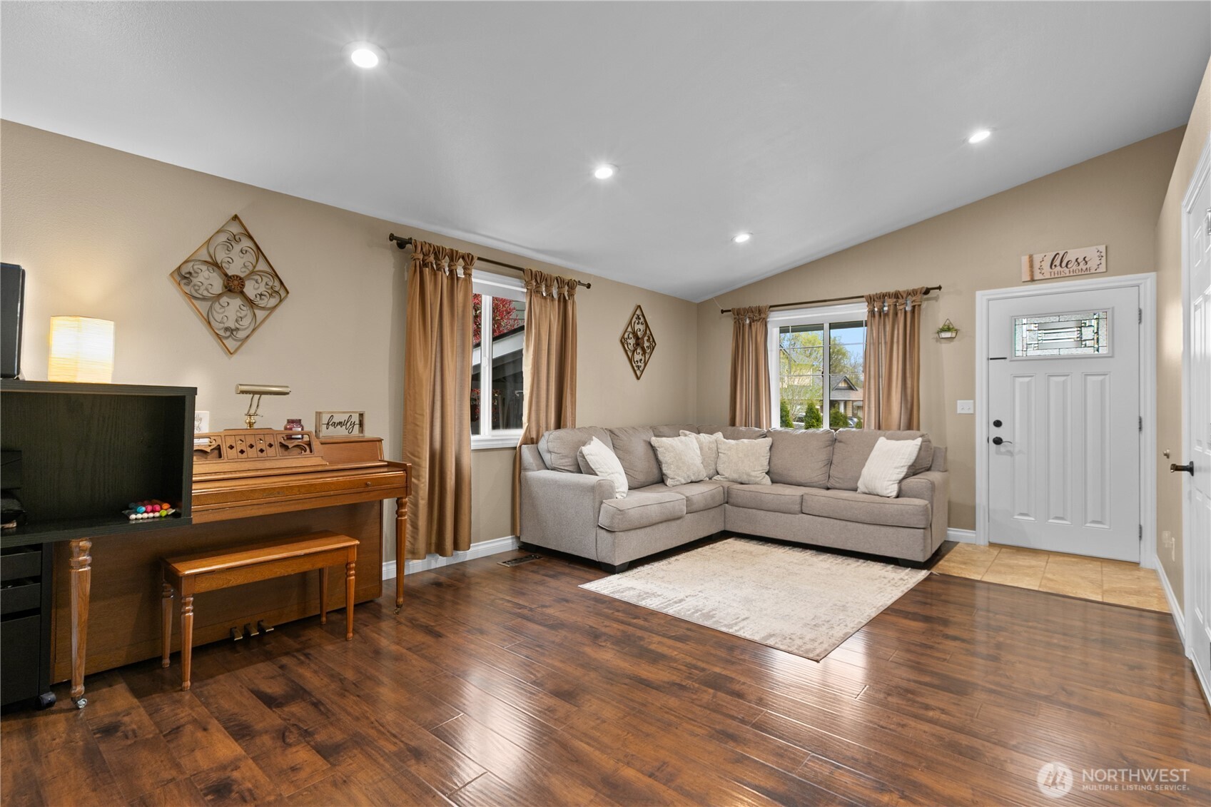 3611 Orange Blossoms Court , Bellingham, WA 98226