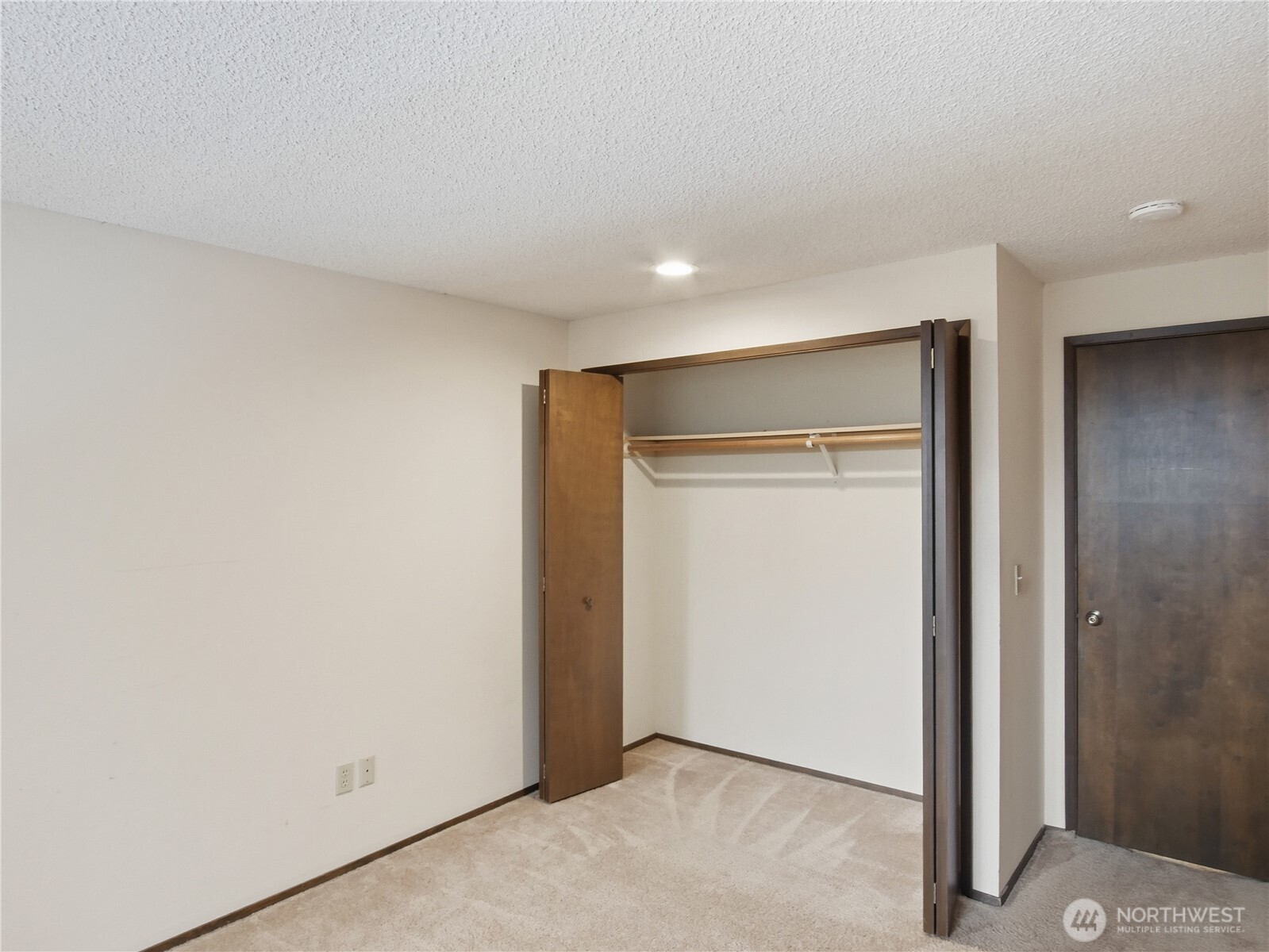 23920 SE 371 Street , Enumclaw, WA 98022