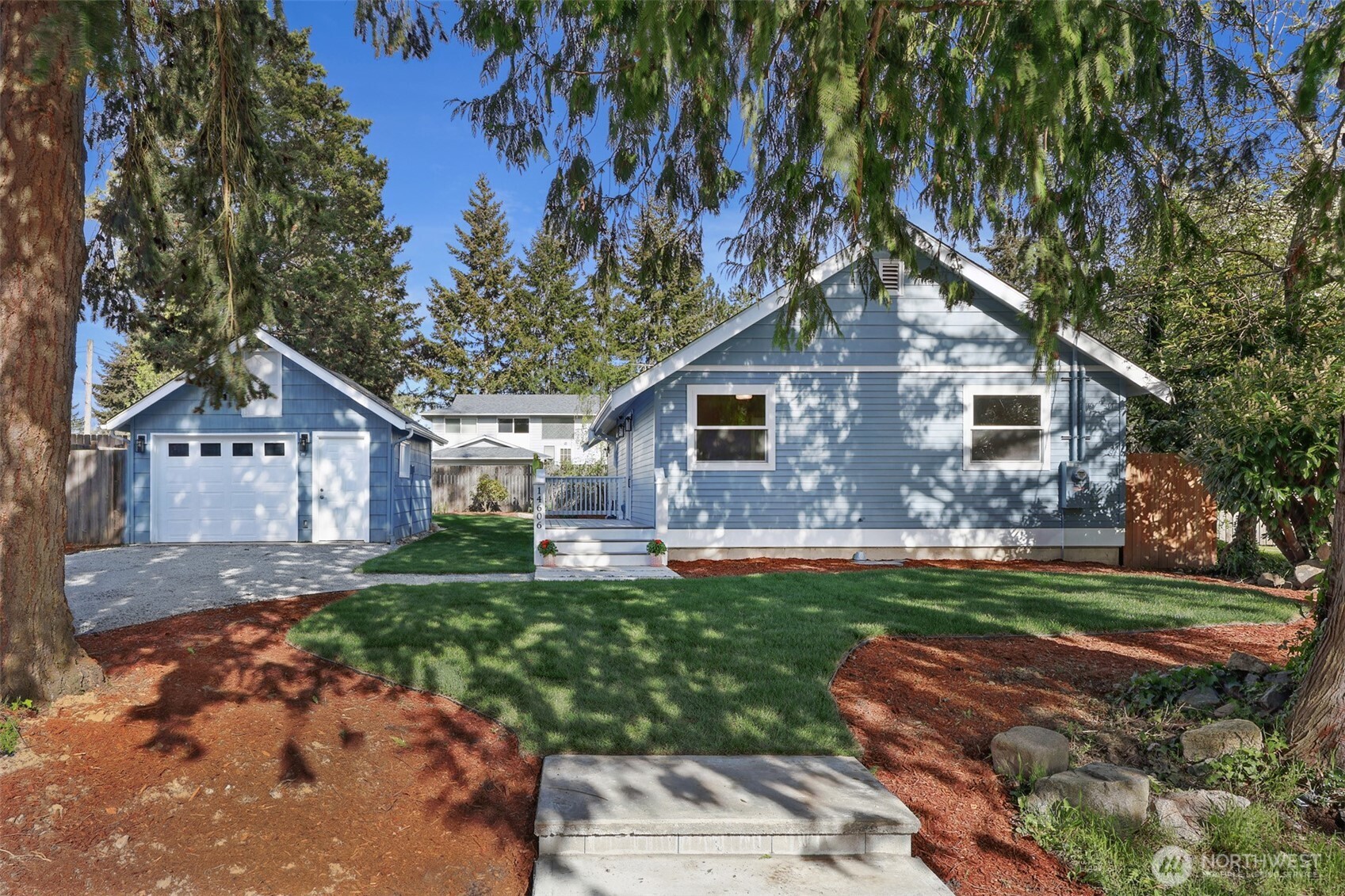 14606 16th Avenue SW, Burien, WA 98166