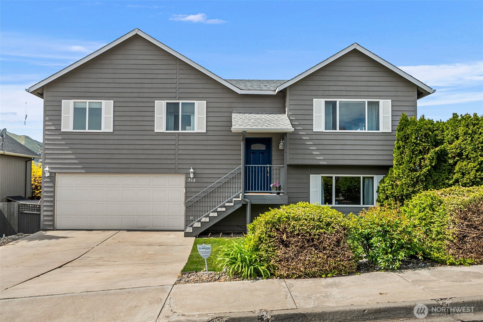 712 S Lexington Place , East Wenatchee, WA 98802