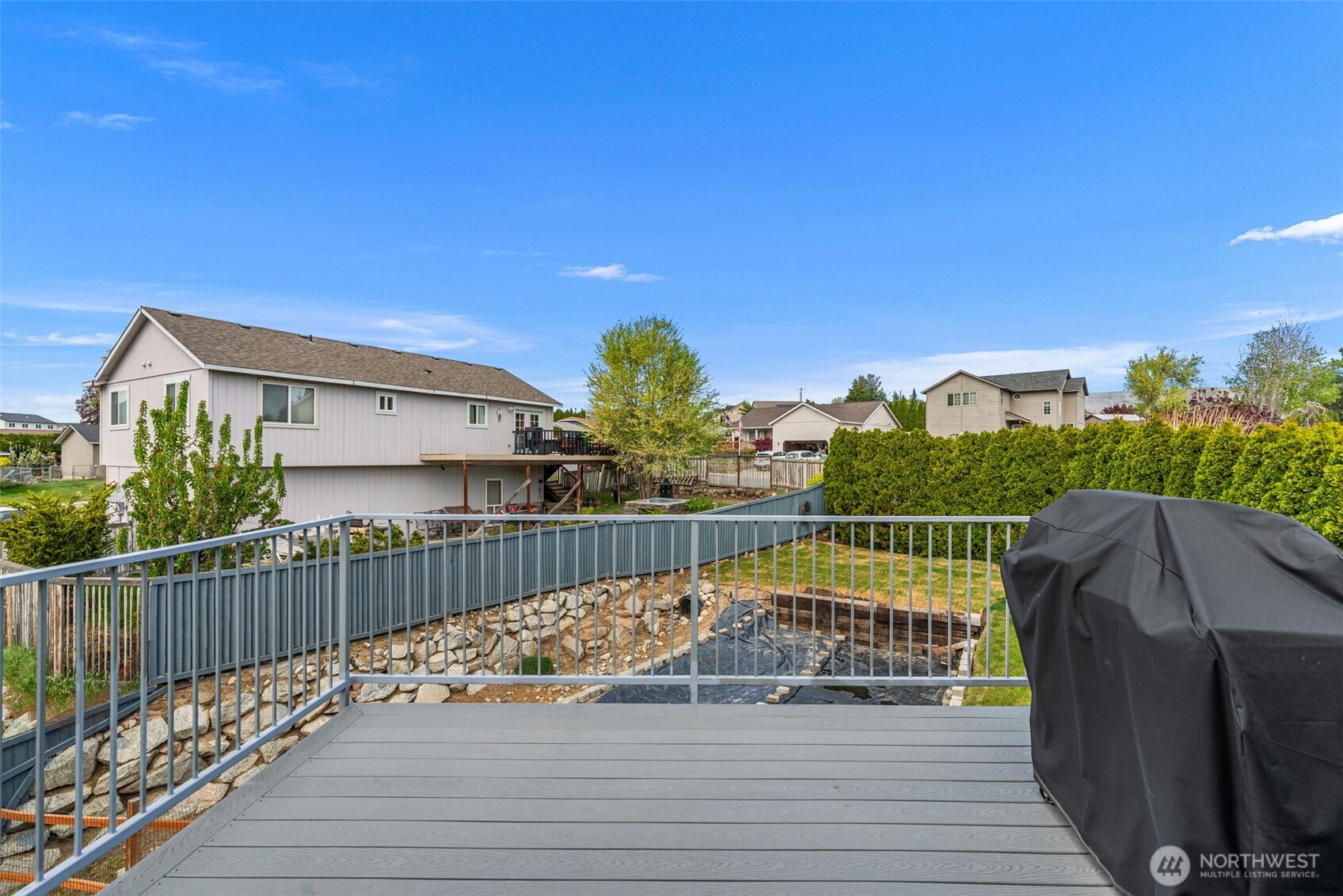 712 S Lexington Place , East Wenatchee, WA 98802