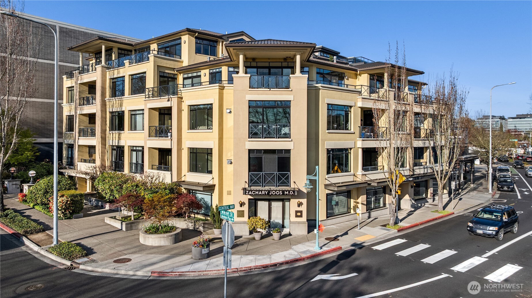 210 Market Street #303, Kirkland, WA 98033