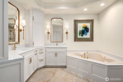 210 Market Street #303, Kirkland, WA 98033 - Photo 17