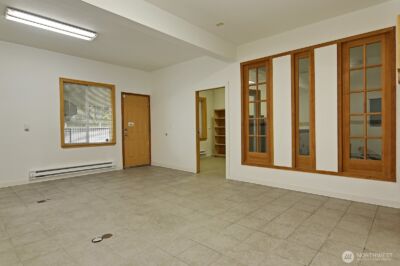 3015 Beacon Avenue S, Seattle, WA 98144 - Photo 9