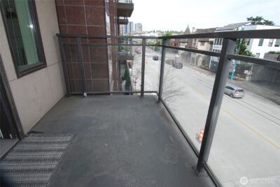 3217 Eastlake Avenue E #302, Seattle, WA 98102 - Photo 17
