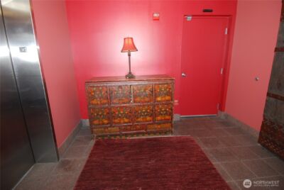 3217 Eastlake Avenue E #302, Seattle, WA 98102 - Photo 27