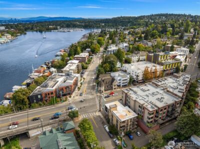 3217 Eastlake Avenue E #302, Seattle, WA 98102 - Photo 3