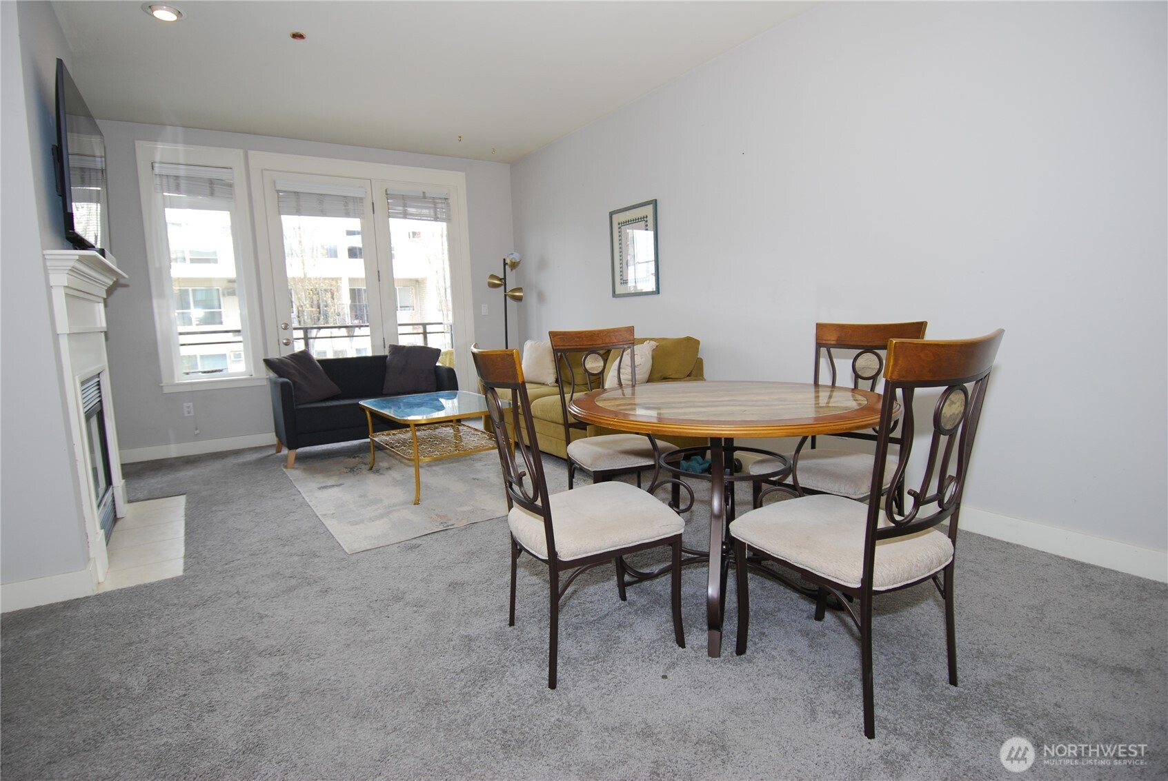 3217 Eastlake Avenue E #302, Seattle, WA 98102