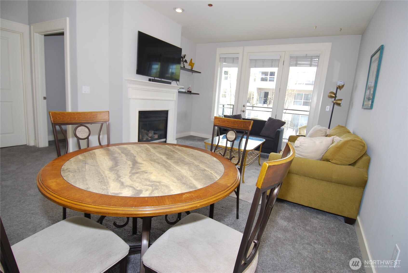 3217 Eastlake Avenue E #302, Seattle, WA 98102
