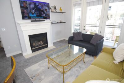 3217 Eastlake Avenue E #302, Seattle, WA 98102 - Photo 8