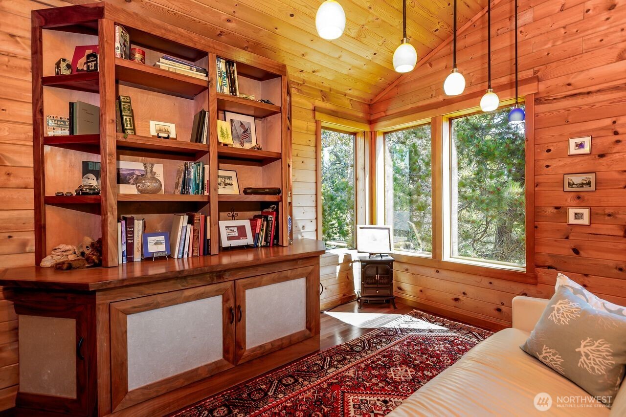 450 Burton Lane , Friday Harbor, WA 98250