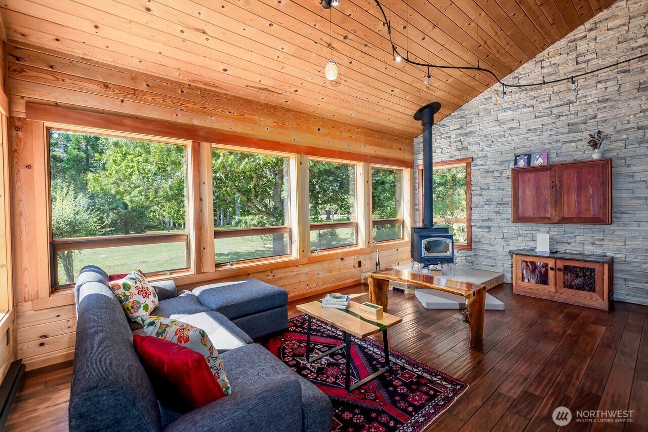 450 Burton Lane , Friday Harbor, WA 98250
