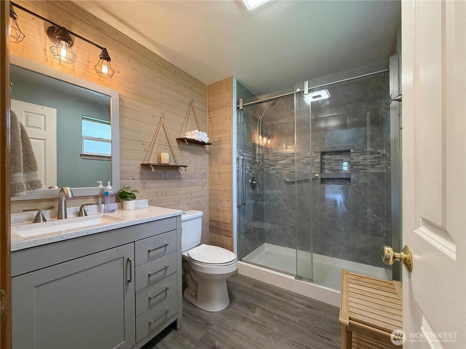 17615 Upland Drive , Arlington, WA 98223