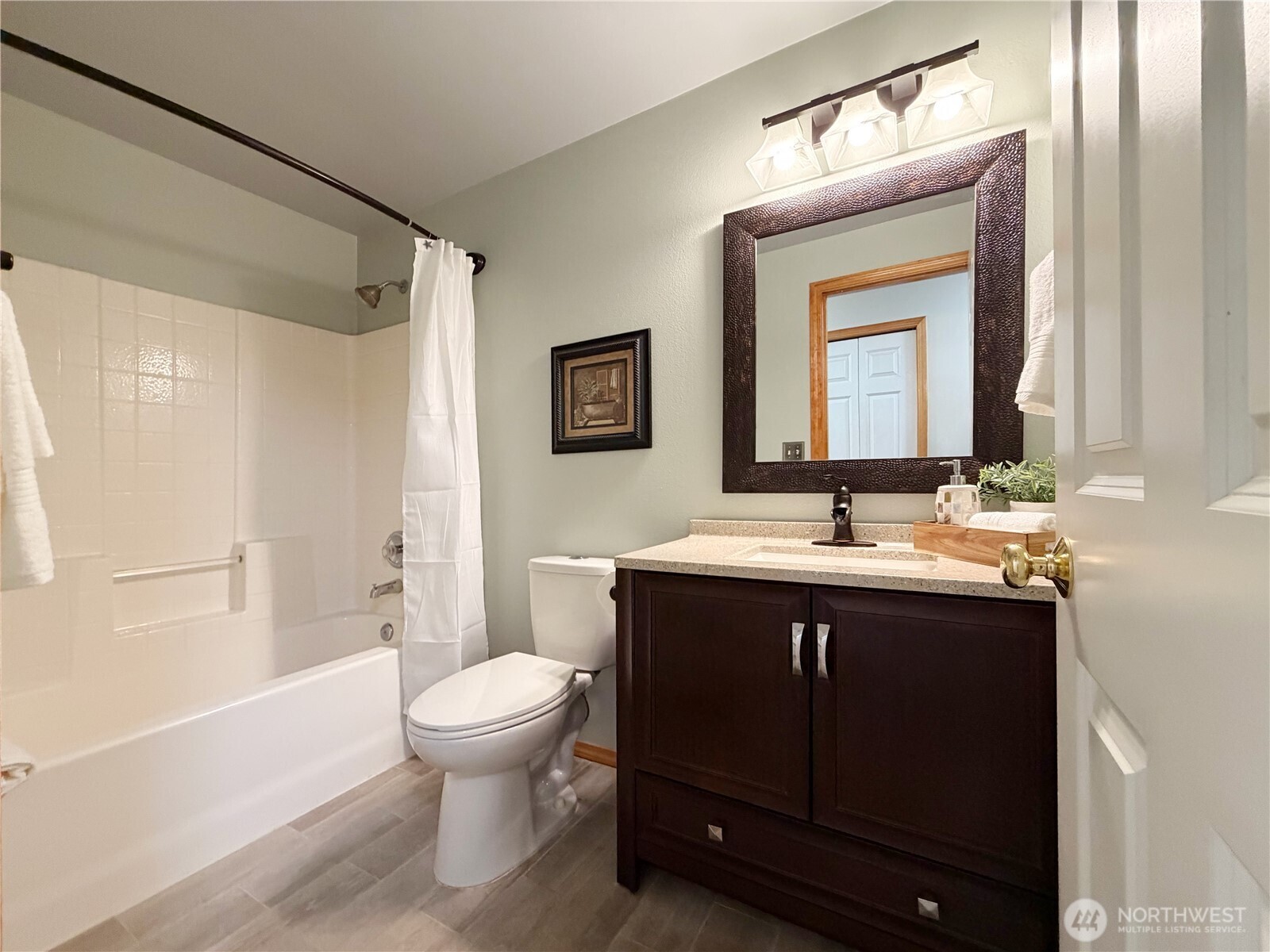 17615 Upland Drive , Arlington, WA 98223