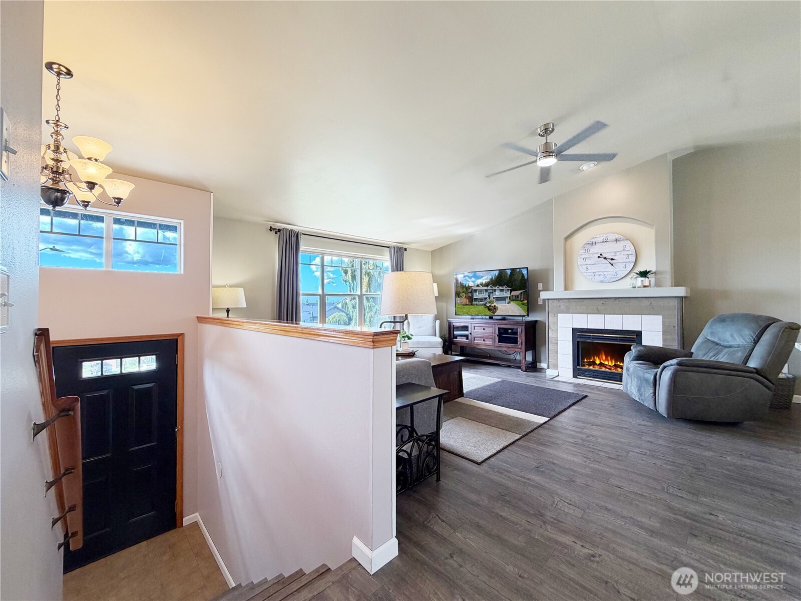 17615 Upland Drive , Arlington, WA 98223