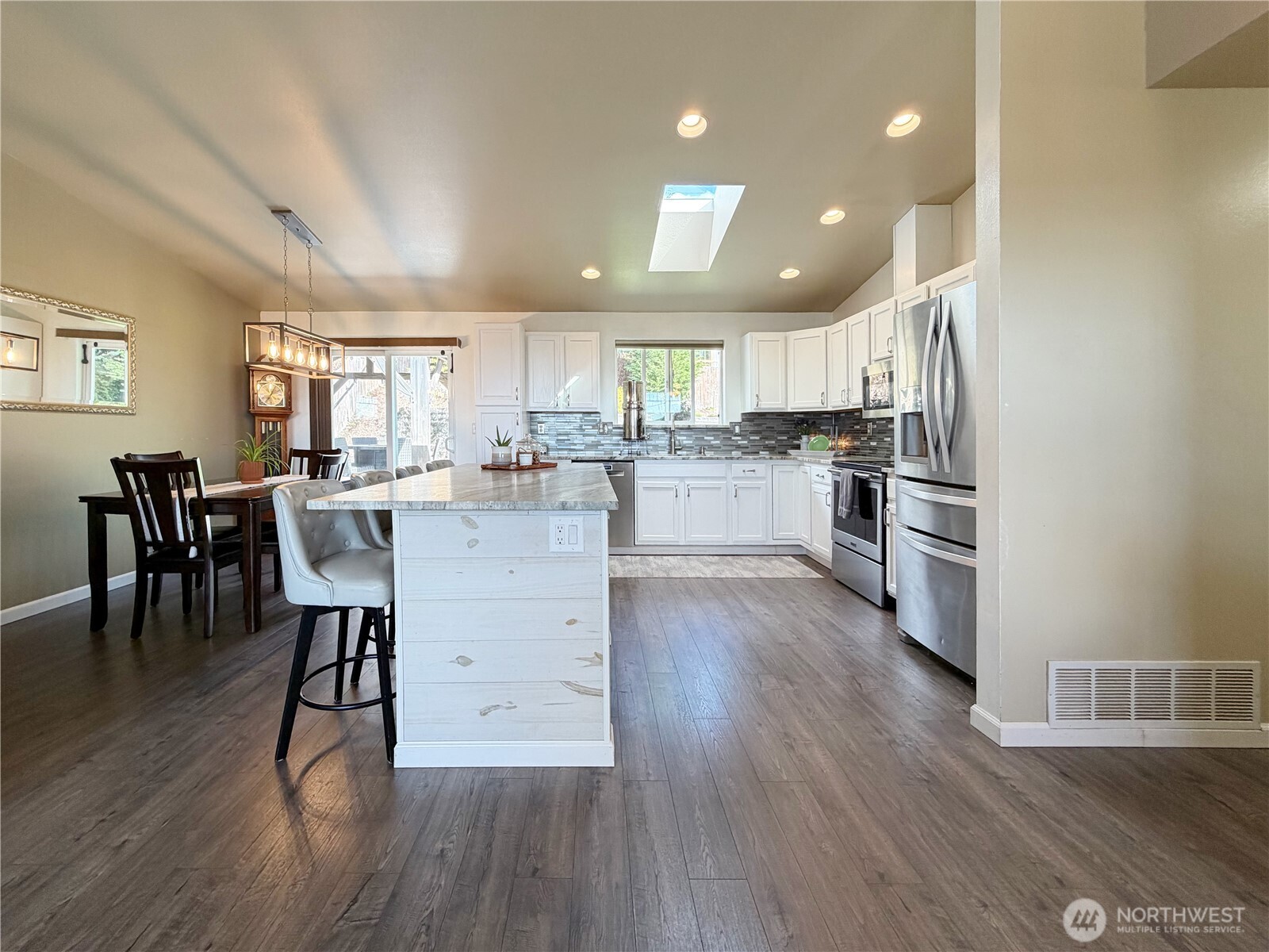 17615 Upland Drive , Arlington, WA 98223