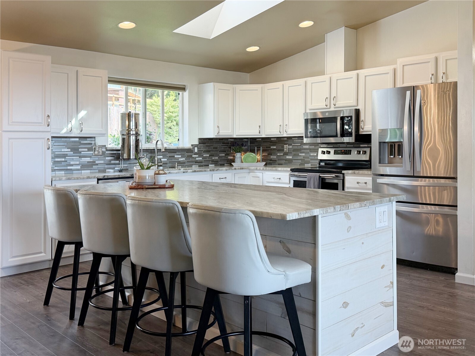 17615 Upland Drive , Arlington, WA 98223