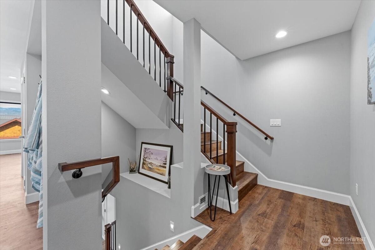 4124 Lakeview Place , Chelan, WA 98816