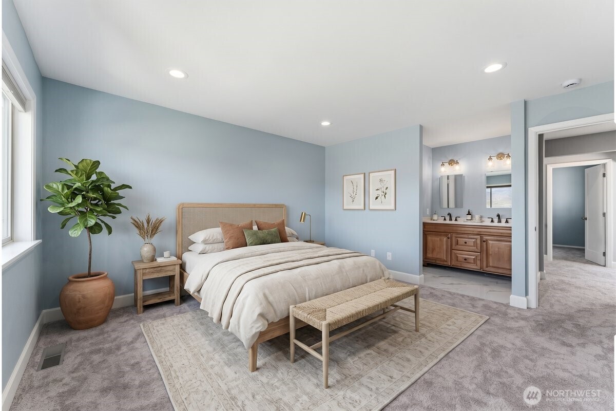 4124 Lakeview Place , Chelan, WA 98816