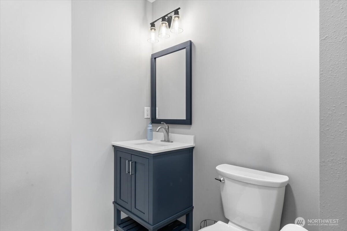 4124 Lakeview Place , Chelan, WA 98816