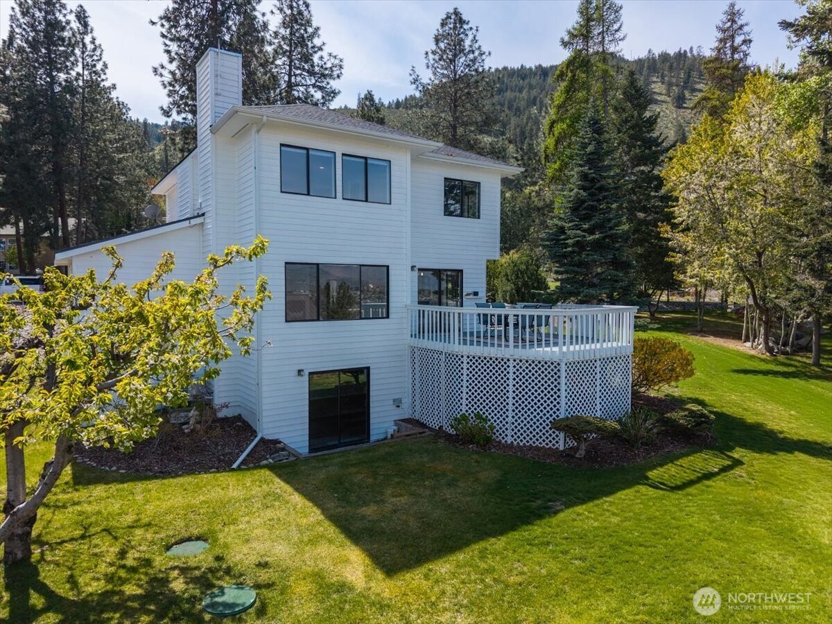 4124 Lakeview Place , Chelan, WA 98816