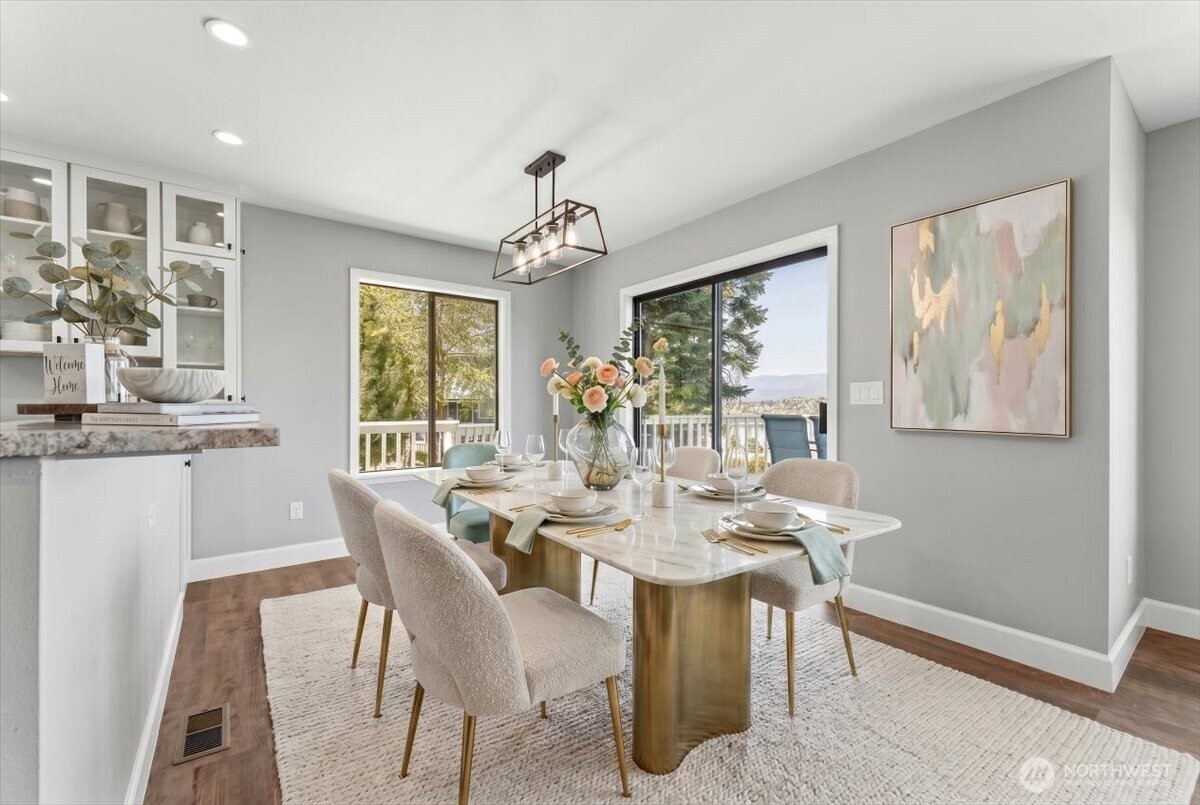 4124 Lakeview Place , Chelan, WA 98816