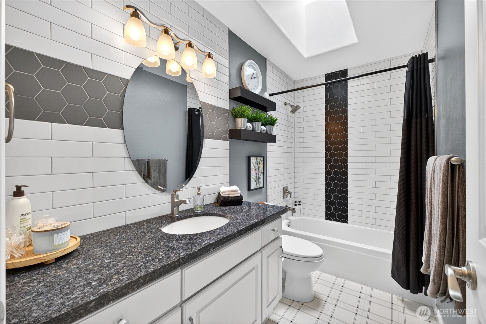 37114 22nd Avenue S, Federal Way, WA 98003