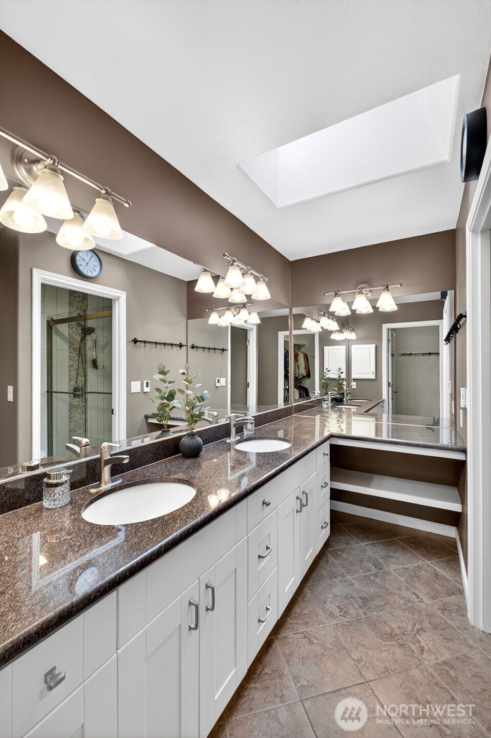 37114 22nd Avenue S, Federal Way, WA 98003