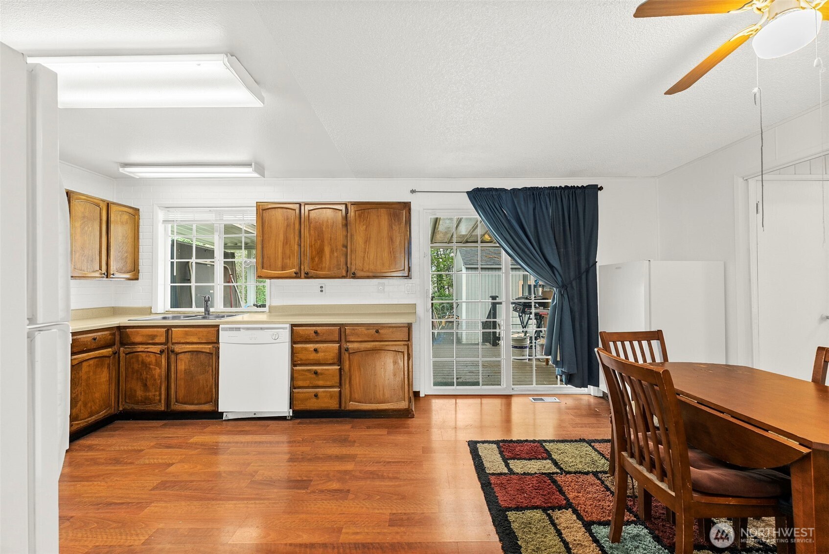 15213 12th Avenue E, Tacoma, WA 98445-5929