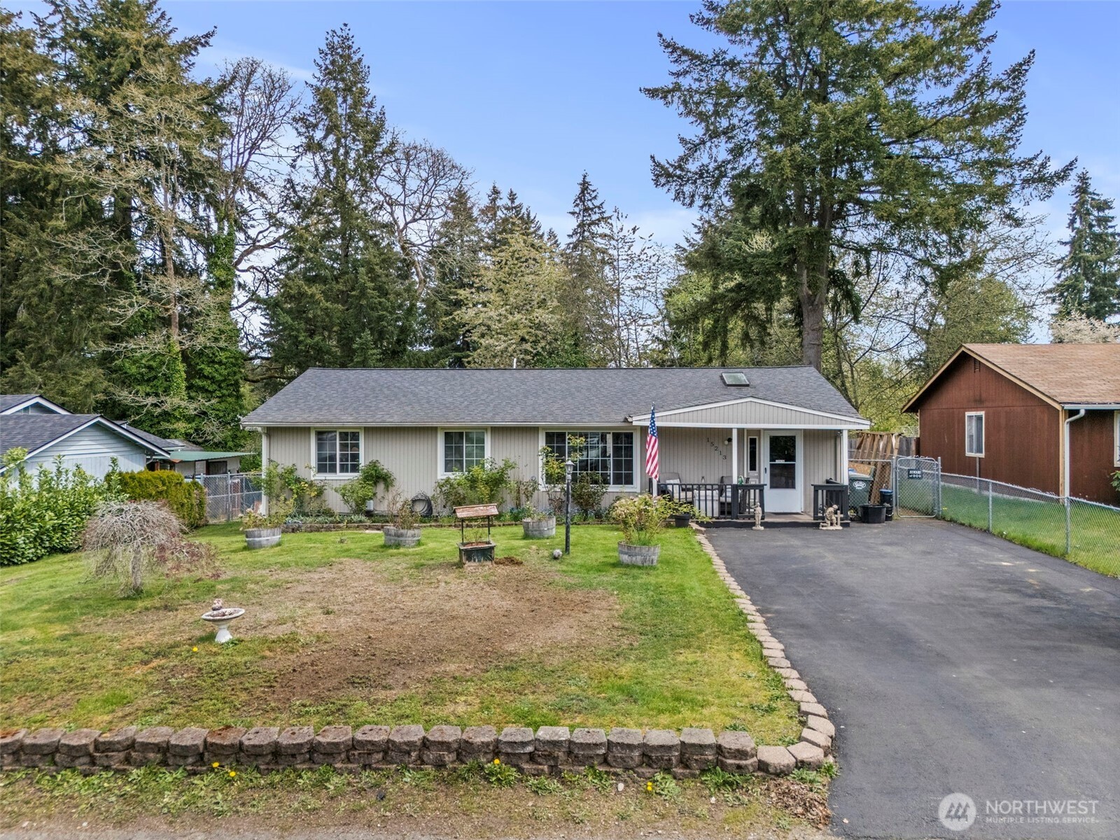 15213 12th Avenue E, Tacoma, WA 98445-5929