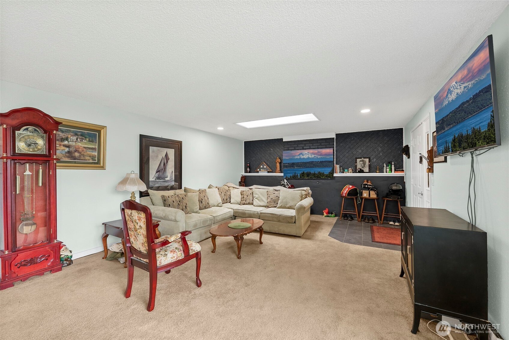 15213 12th Avenue E, Tacoma, WA 98445-5929