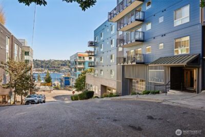 1425 Dexter Avenue N #611, Seattle, WA 98109