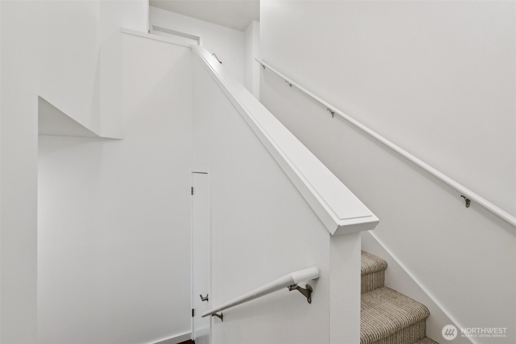 1425 Dexter Avenue N #611, Seattle, WA 98109