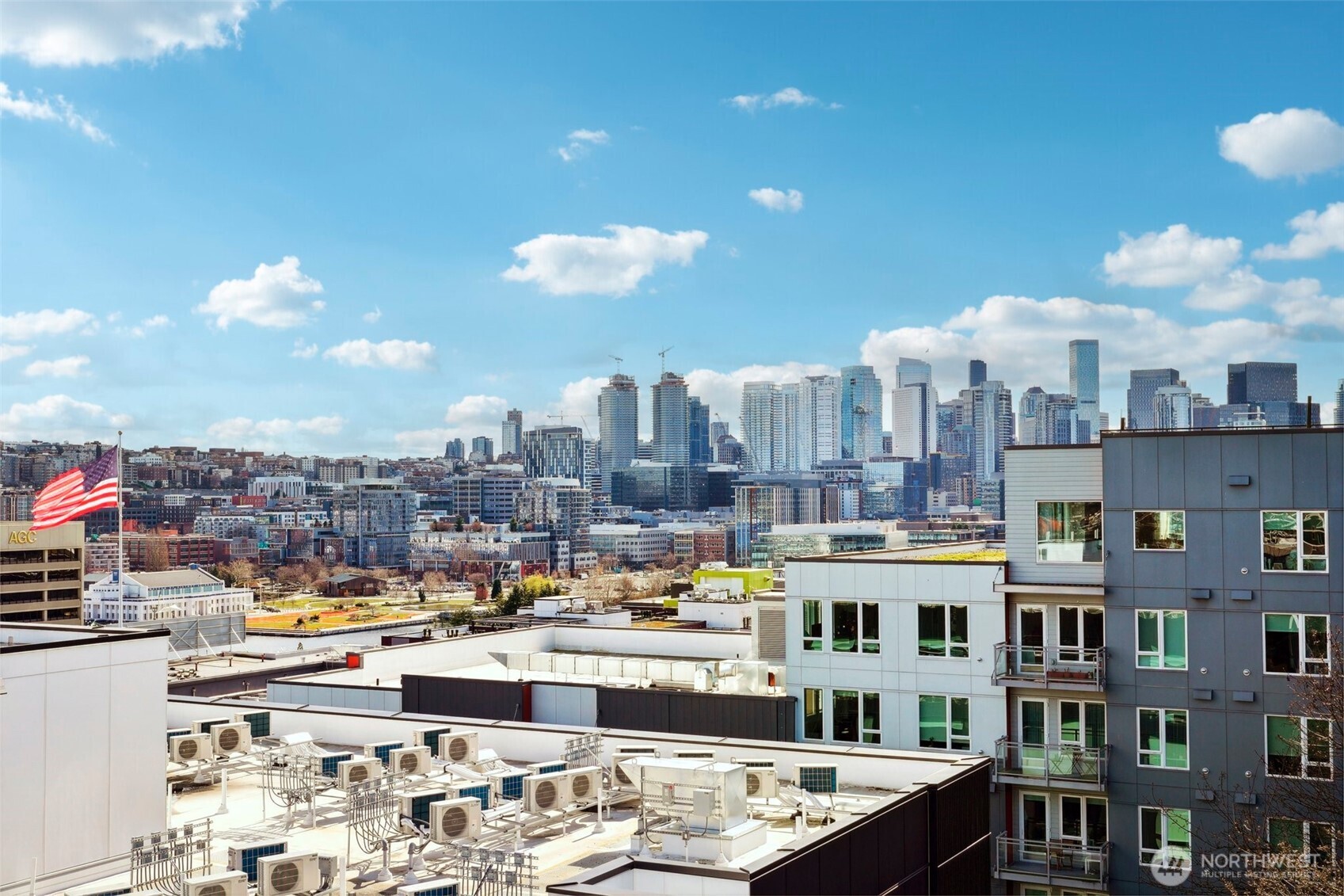 1425 Dexter Avenue N #611, Seattle, WA 98109