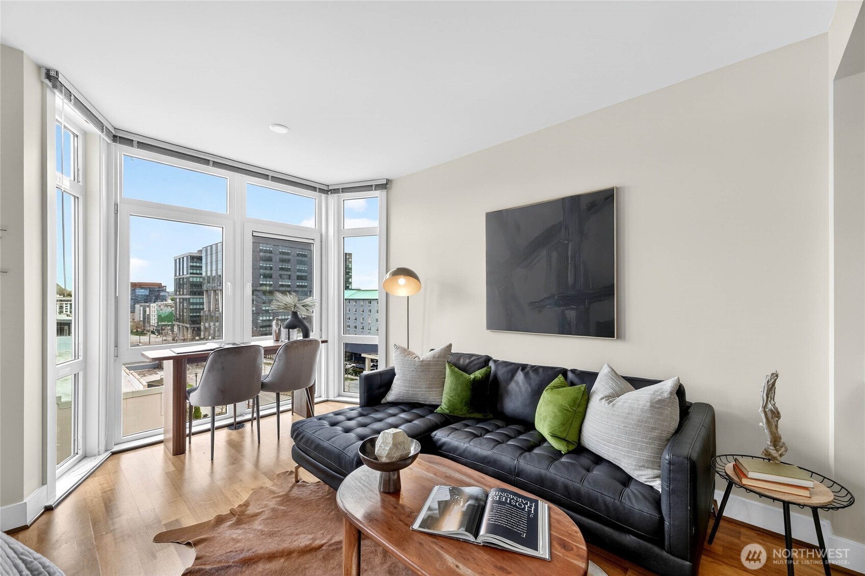 699 John Street #603, Seattle, WA 98109