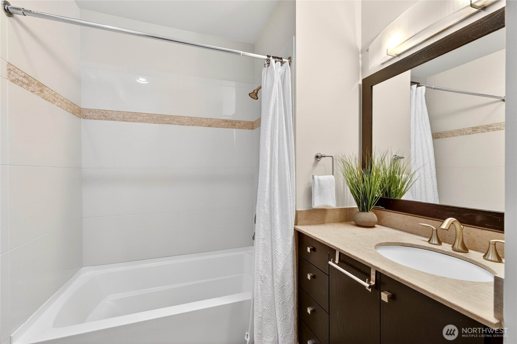 699 John Street #603, Seattle, WA 98109